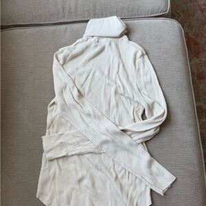 Zara White Long Sleeve Turtleneck Top